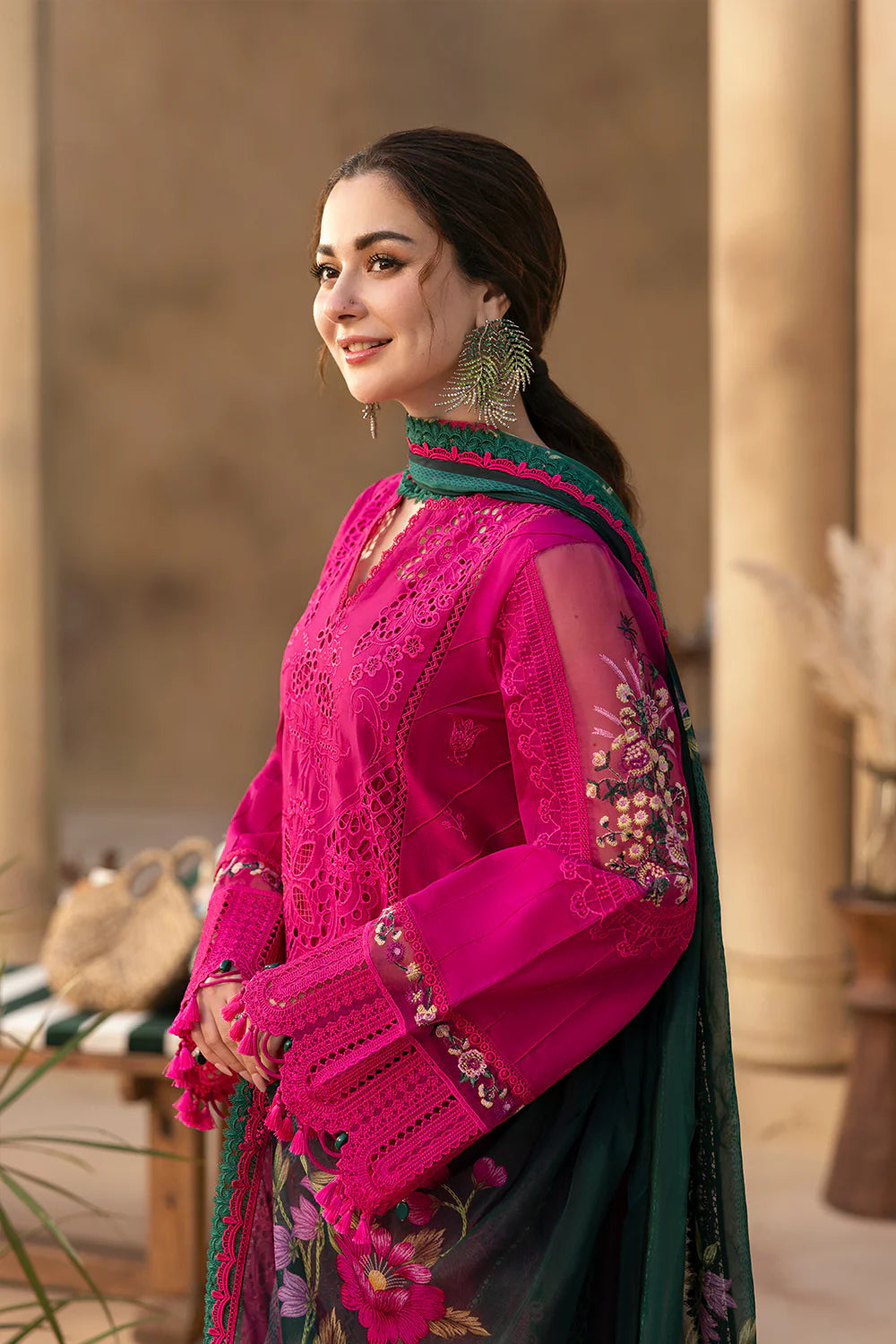 Multi Thread Embroided Suit With Chiffon Dupatta
 | 03-Pcs Stitched